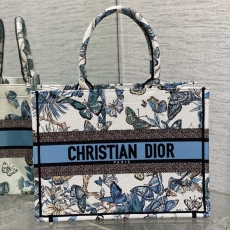 Christian Dior Shopping Bags